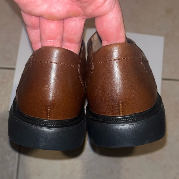 Unstructured Clark’s Slide On Sheridan Go Dress Shoes - Picture 4 of 8